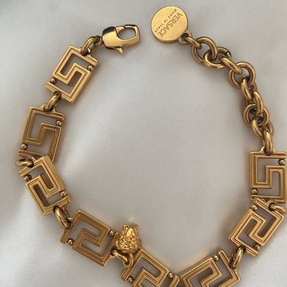 Versace Greca bracelet - Picture 3 of 3